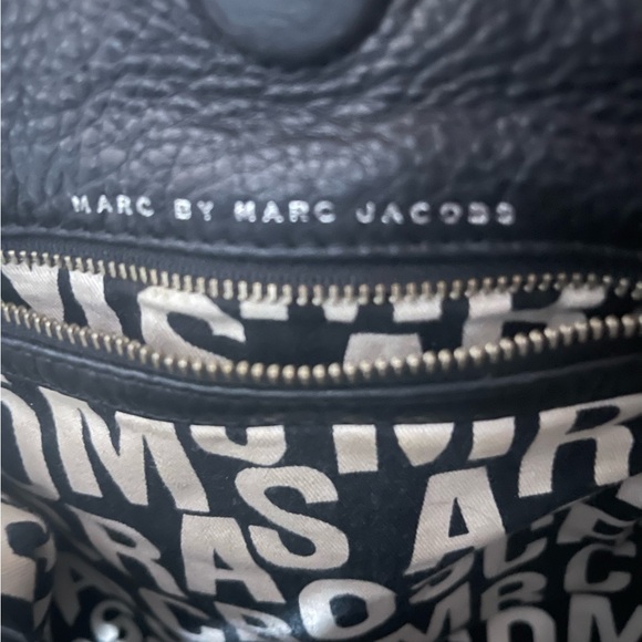 EUC Marc by Marc Jacob’s black butter leather purse - Picture 5 of 5